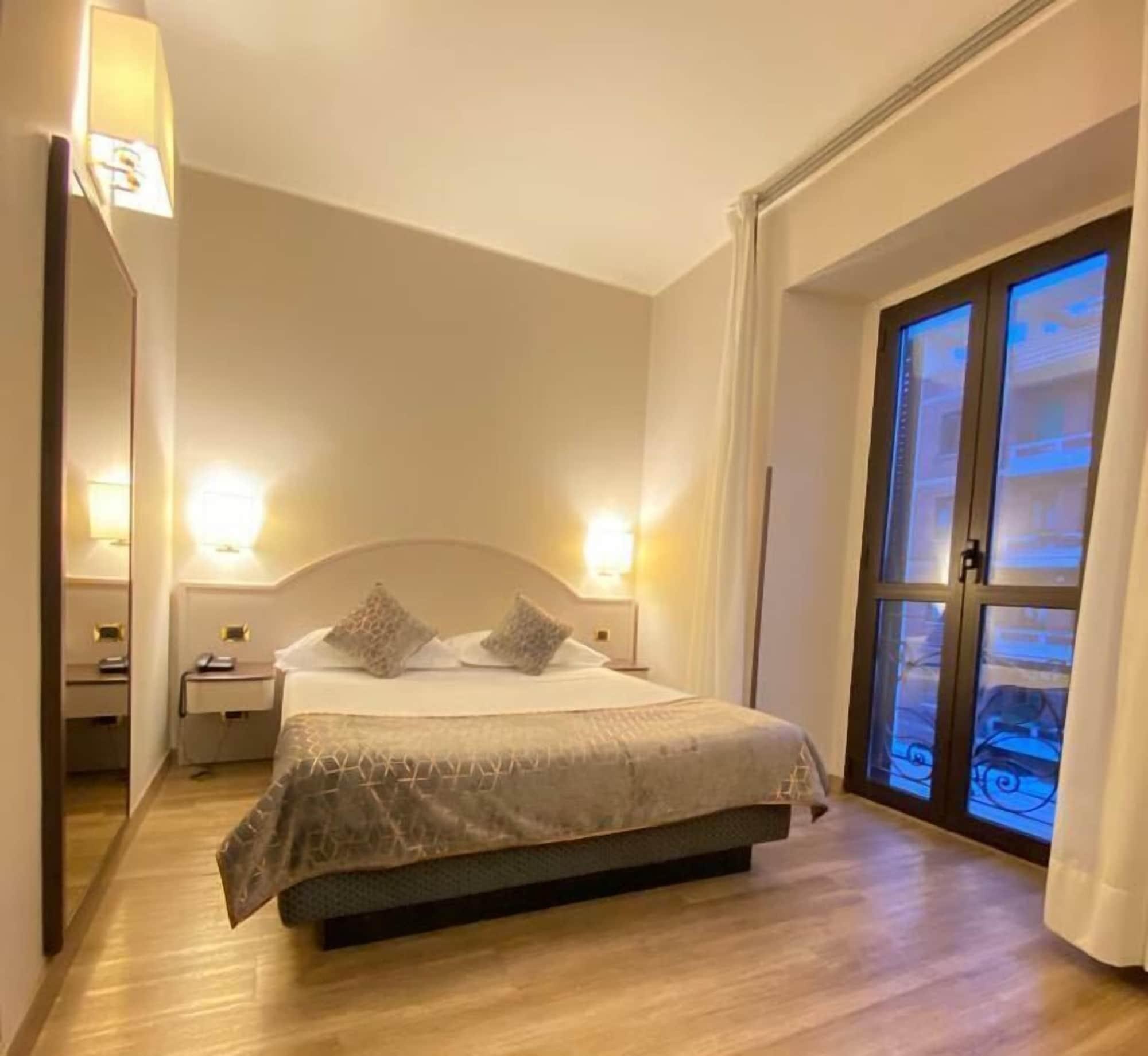 Mokinba Hotels Baviera Milano Eksteriør billede