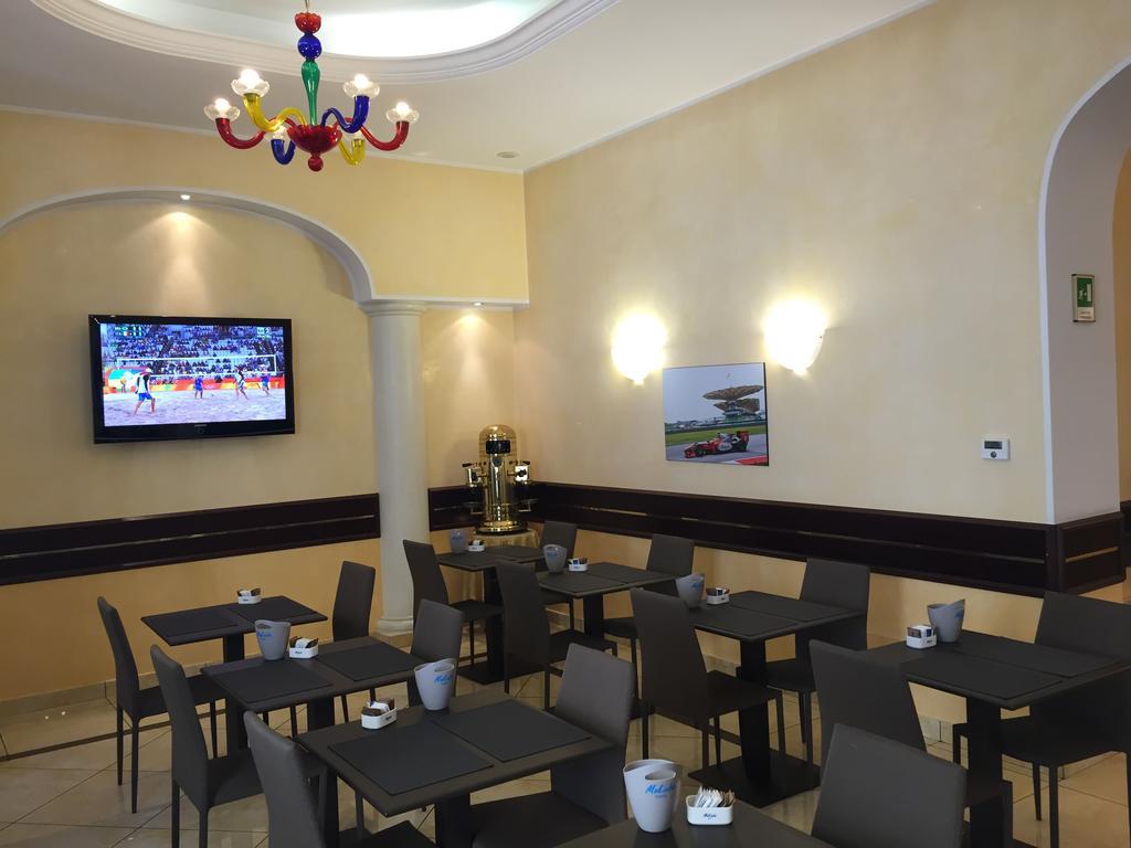 Mokinba Hotels Baviera Milano Eksteriør billede
