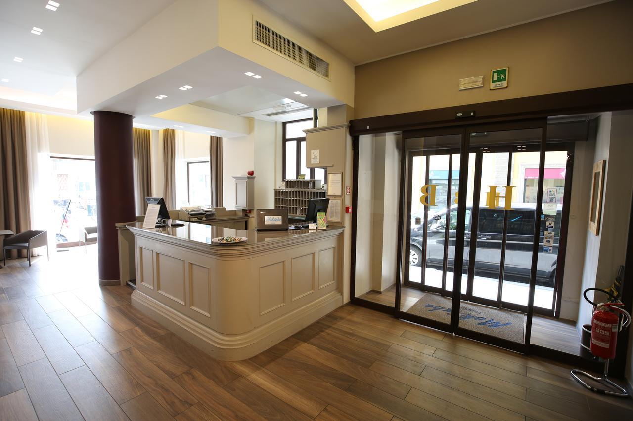 Mokinba Hotels Baviera Milano Eksteriør billede