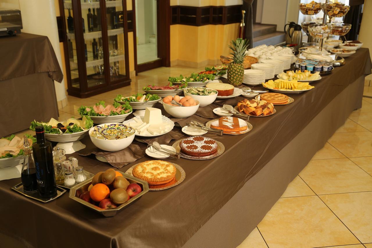 Mokinba Hotels Baviera Milano Eksteriør billede